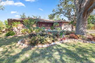 2531 Wilkinson Rd, Sarasota, FL 34231