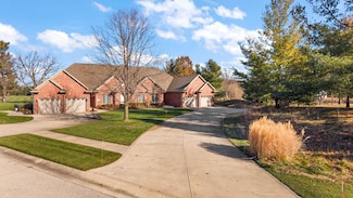 5540 Fountain View Dr, Wheatfield, IN 46392