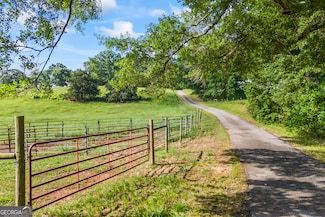 631 Sandy Cross Rd, Royston, GA 30662