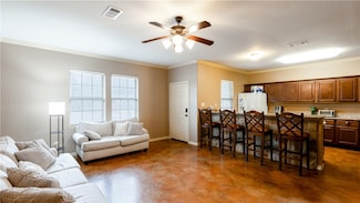 2903 Old Ironsides Dr, College Station, TX 77845