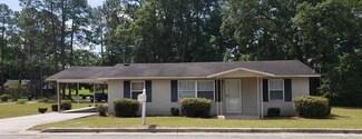 702 Goodge St, Claxton, GA 30417
