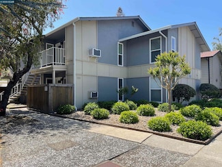 159 Virginia Hills Dr, Martinez, CA 94553