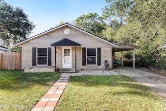307 Hilltop Cir, Lafayette, LA 70501