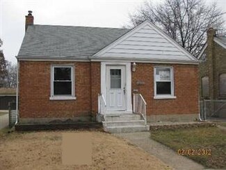 4411 Kenilworth Ave, Berwyn, IL 60402