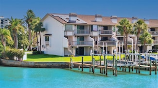 101 Marina Del Rey Ct, Clearwater, FL 33767