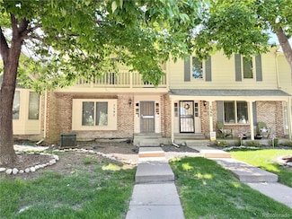 7592 S Cove Cir, Centennial, CO 80122