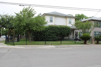 522 E Locust St, San Antonio, TX 78212