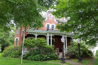 313 E Butler St, Mercer, PA 16137