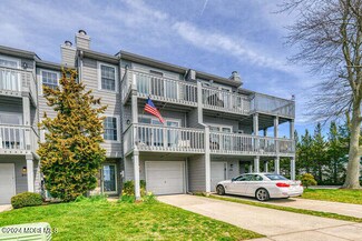 203 Spinnaker Way, Neptune, NJ 07753