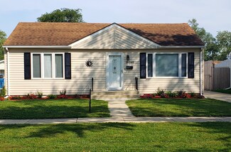 15045 Harding Ave, Midlothian, IL 60445