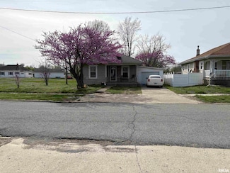 1308 N Glendale St, Marion, IL 62959