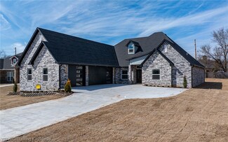 4109 Stonehouse Rd, Fort Smith, AR 72901
