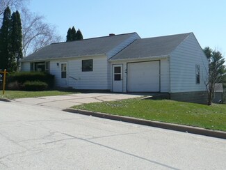 1103 Diagonal St, Highland, WI 53543