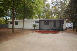 5589 Mulat Rd, Milton, FL 32583