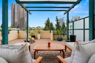 510 1st Ave Unit 302, San Diego, CA 92101