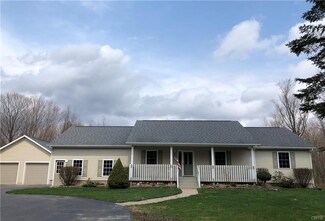 372 Little Canada Rd, Central Square, NY 13036