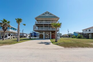 12926 Coronado Dr, Freeport, TX 77541