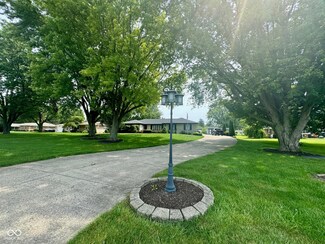 919 N Indiana St, Mooresville, IN 46158