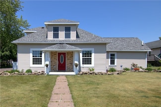 923 19th Ave, Bloomer, WI 54724
