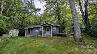 242 Upper Whitewater Rd, Sapphire, NC 28774