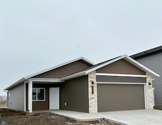 6759 66th Ave S, Horace, ND 58047