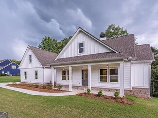 1031 Windsor Creek Dr, Madison, GA 30650