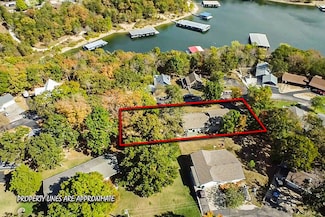 85 Capulet Ln, Kimberling City, MO 65686