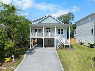 113 SW 22nd St, Oak Island, NC 28465