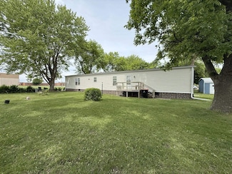 2302 3rd Ave S Unit 93, Estherville, IA 51334