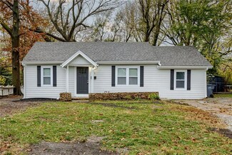 303 S Church St, Olathe, KS 66061