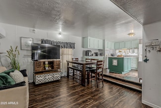 102 S Ironwood Dr Unit 49, Apache Junction, AZ 85120