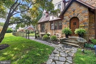 29 Morningside Dr, Trenton, NJ 08618