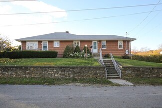 11 Gorski Ave, Webster, MA 01570