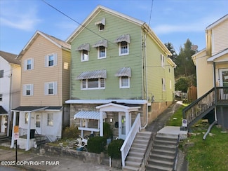 705 Hampton St, Scranton, PA 18504