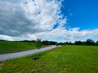 198 Darling Way, Somerset, KY 42501