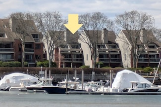 7 River Rd Unit 306, Cos Cob, CT 06807