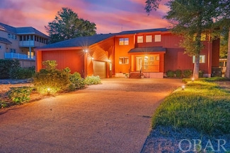 6049 Martins Point Rd, Kitty Hawk, NC 27949