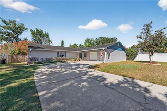 612 Green Cove Dr, Brandon, FL 33510