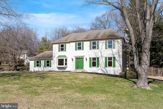 90 Lynne Cir, Paoli, PA 19301
