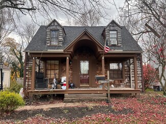 400 Spring St, Struthers, OH 44471