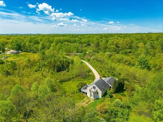 281 Post Rd, Bowdoinham, ME 04008
