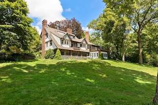 243 Newburyport Turnpike, Newbury, MA 01922