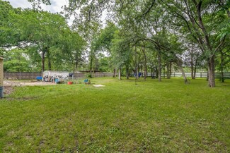 1100 Robinhood Blvd, Mesquite, TX 75149