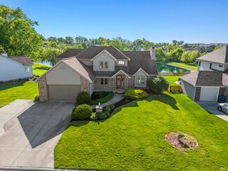 10930 Martin Creek Crossing, Fort Wayne, IN 46845