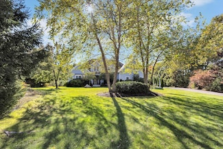 99 Hill And Plain Rd, East Falmouth, MA 02536