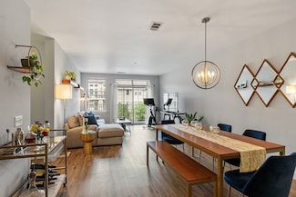 4 Harvest Dr Unit 225, North Andover, MA 01845