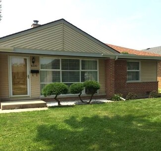 8200 N Wisner St, Niles, IL 60714