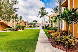 1195 Wildwood Lakes Blvd Unit 6, Naples, FL 34104