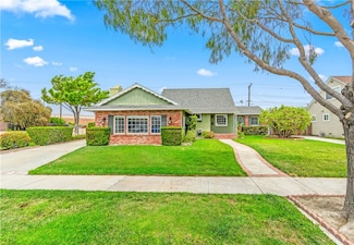 6021 Apache Rd, Westminster, CA 92683