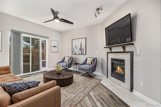8757 E Dry Creek Rd Unit 1512, Englewood, CO 80112